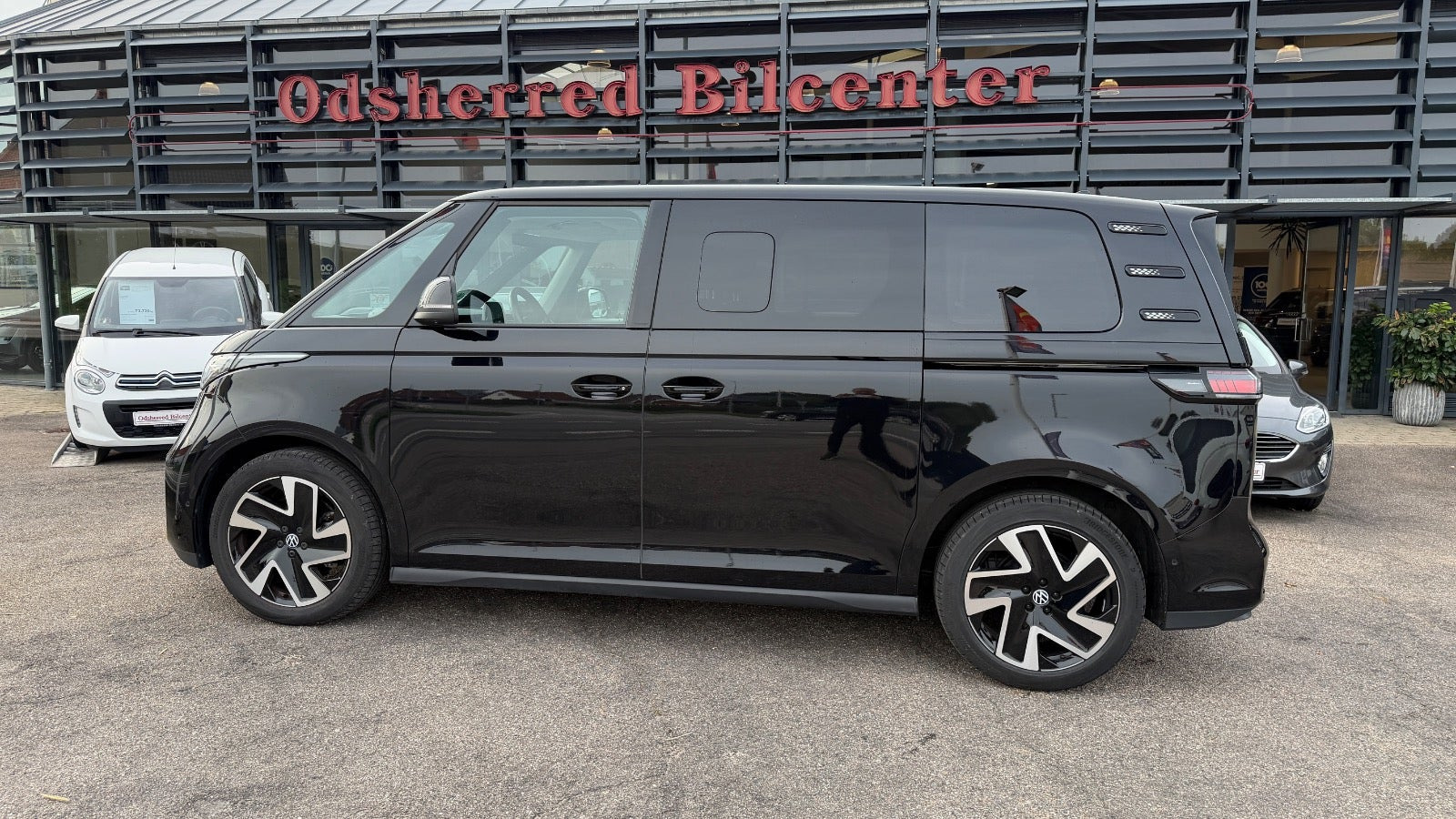 Sort VW ID.Buzz fra 2026