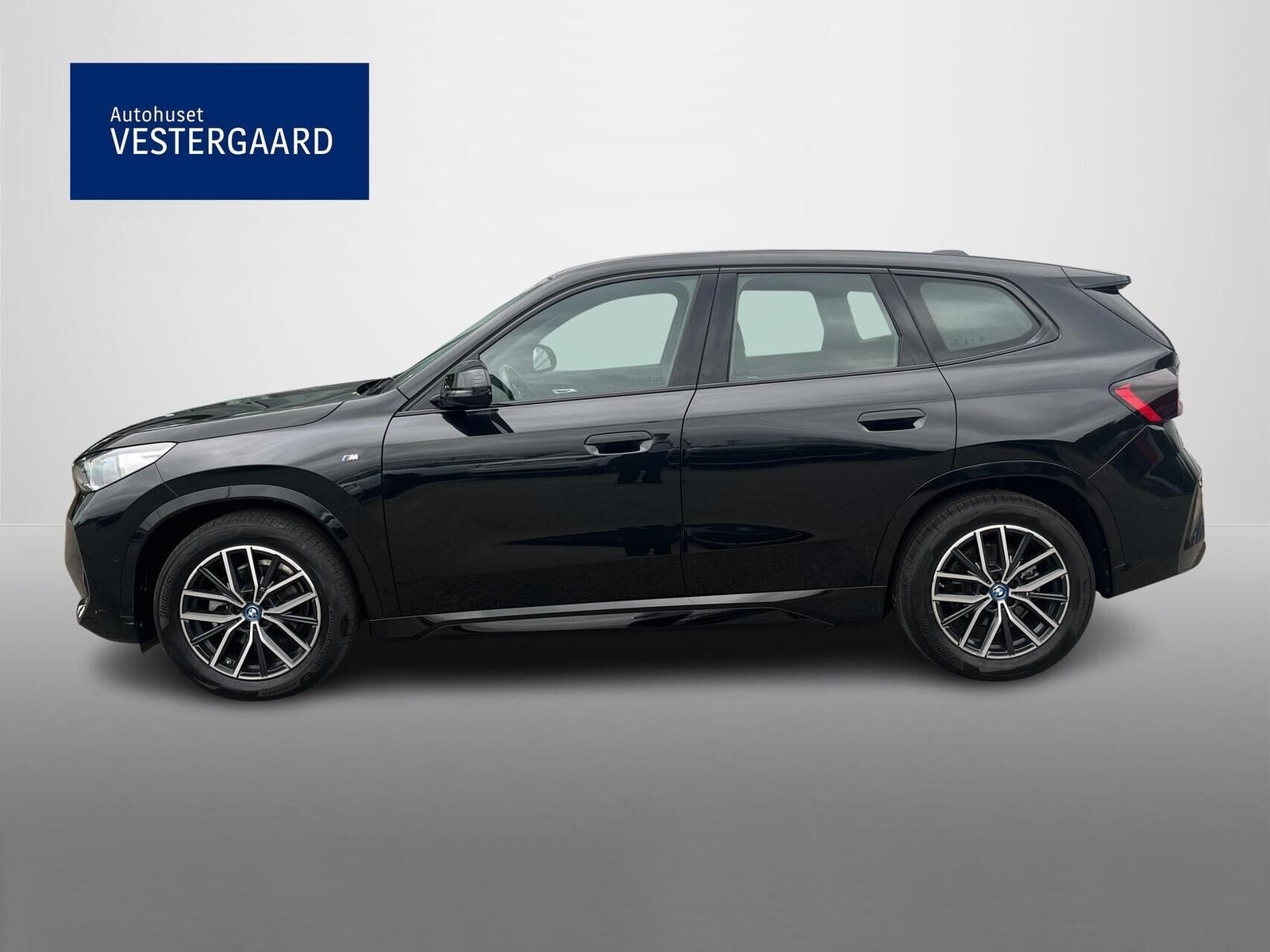 Sort BMW iX1 fra 2024