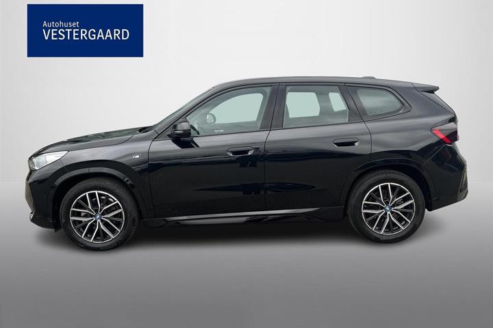 Sort BMW iX1 fra 2024