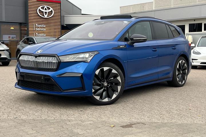 Blå Skoda Enyaq fra 2024
