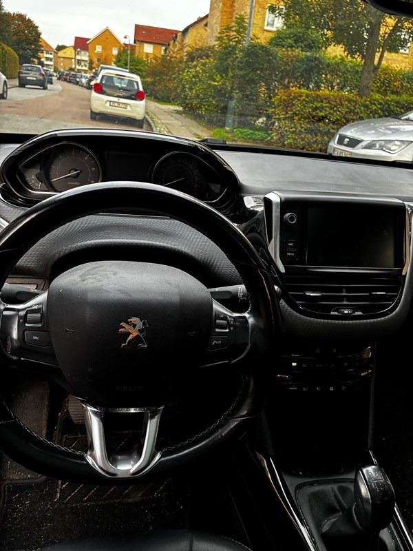 undefined Peugeot 2008 fra 2019