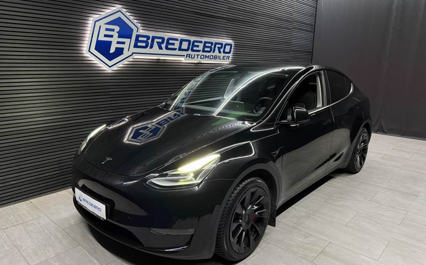 Tesla Model Y Long Range AWD