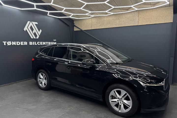 Sort Skoda Enyaq fra 2022