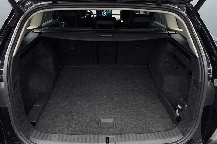 Sort Skoda Enyaq fra 2022