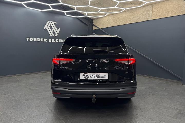 Sort Skoda Enyaq fra 2022