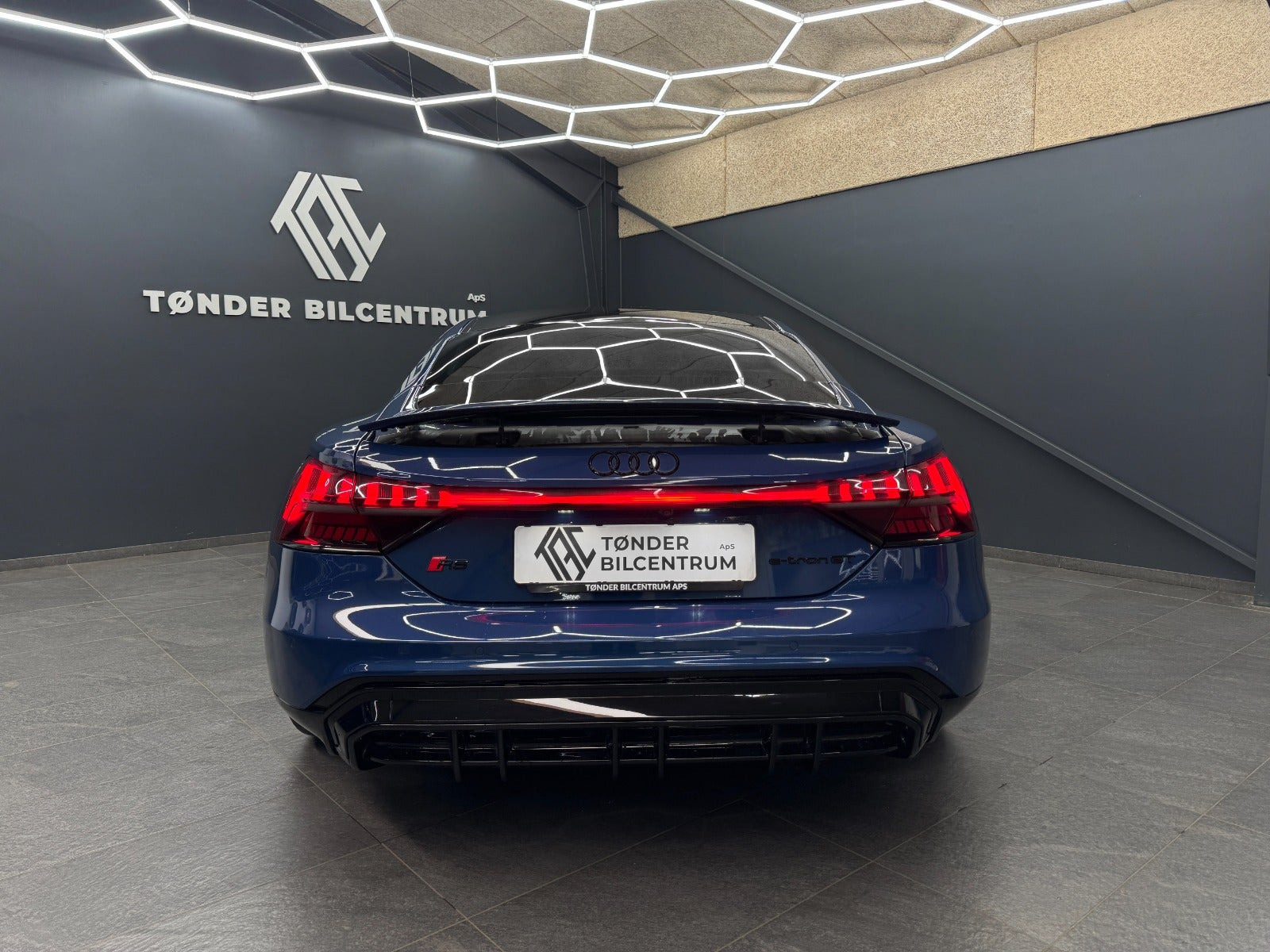 Blå Audi RS e-tron GT fra 2023