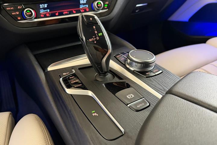 undefined BMW 520d fra 2018
