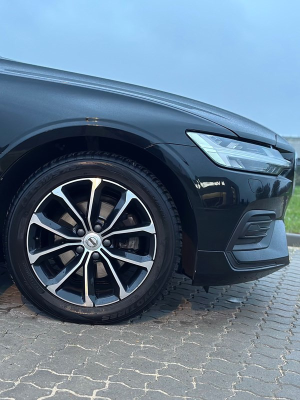 undefined Volvo V60 fra 2020