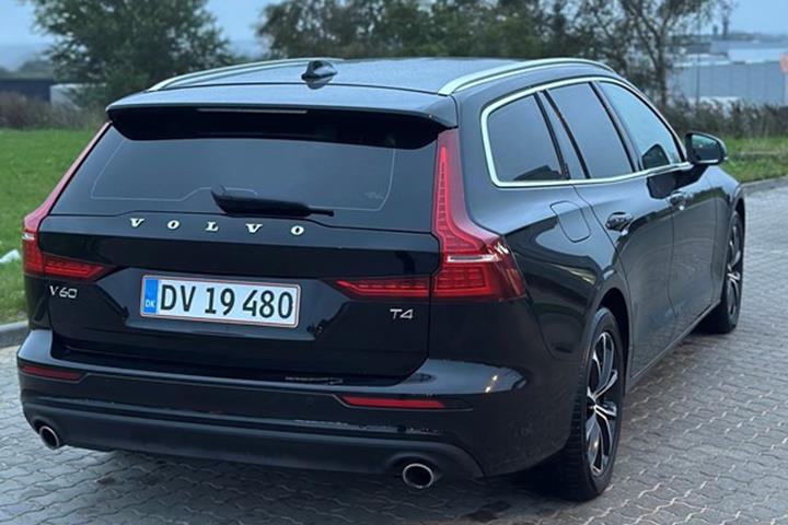 undefined Volvo V60 fra 2020