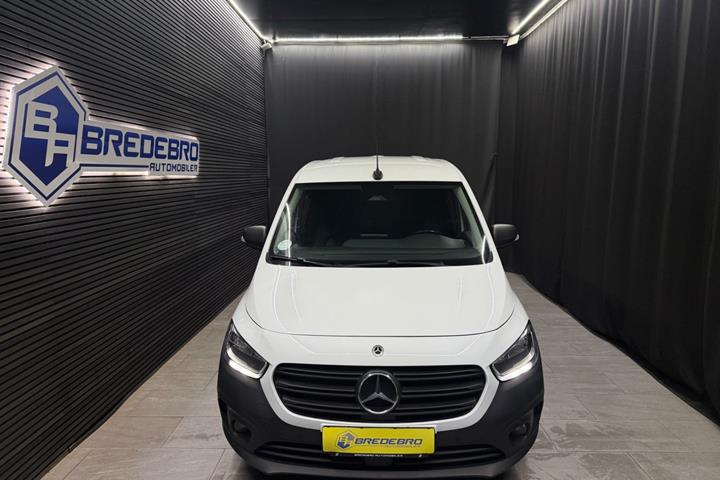 Hvid Mercedes Citan 110 fra 2021