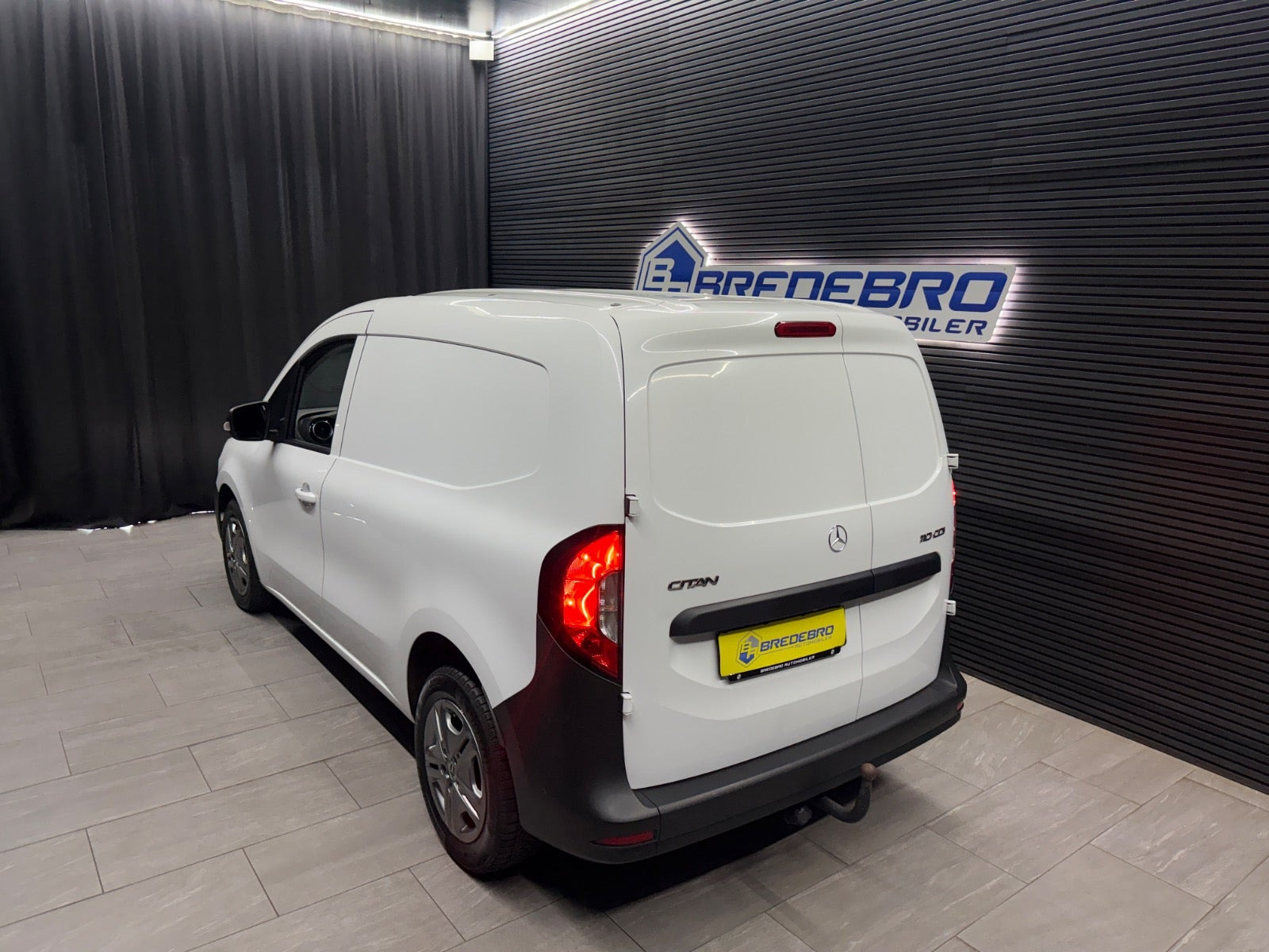 Hvid Mercedes Citan 110 fra 2021