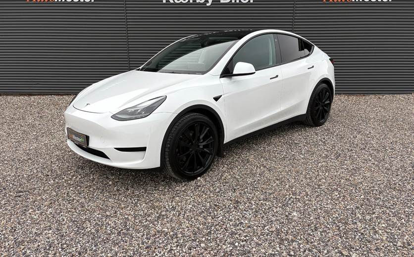 Tesla Model Y RWD