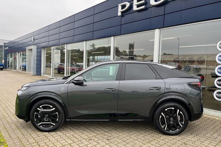 Grå Peugeot e-3008 fra 2026