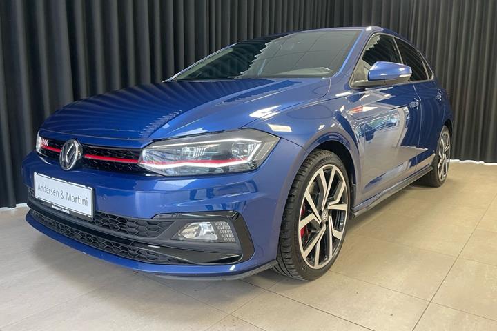 Blå VW Polo fra 2020