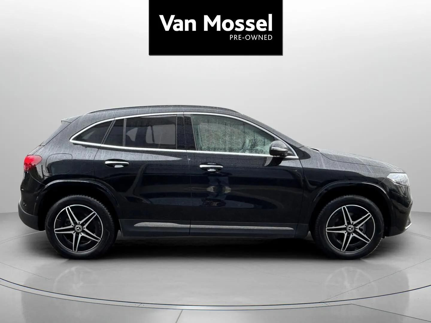 Sort Mercedes EQA250+ fra 2026
