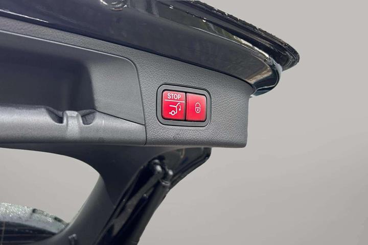 Sort Mercedes EQA250+ fra 2026