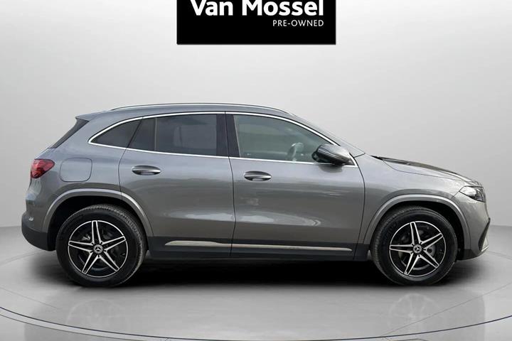 Sort Mercedes EQA250+ fra 2026