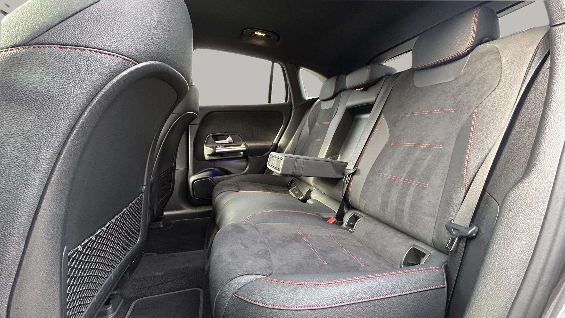 Sort Mercedes EQA250+ fra 2026