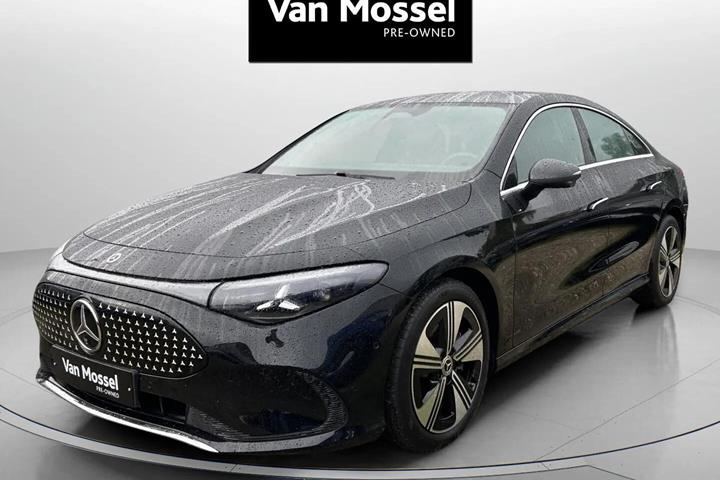 Sort Mercedes CLA250+ fra 2025