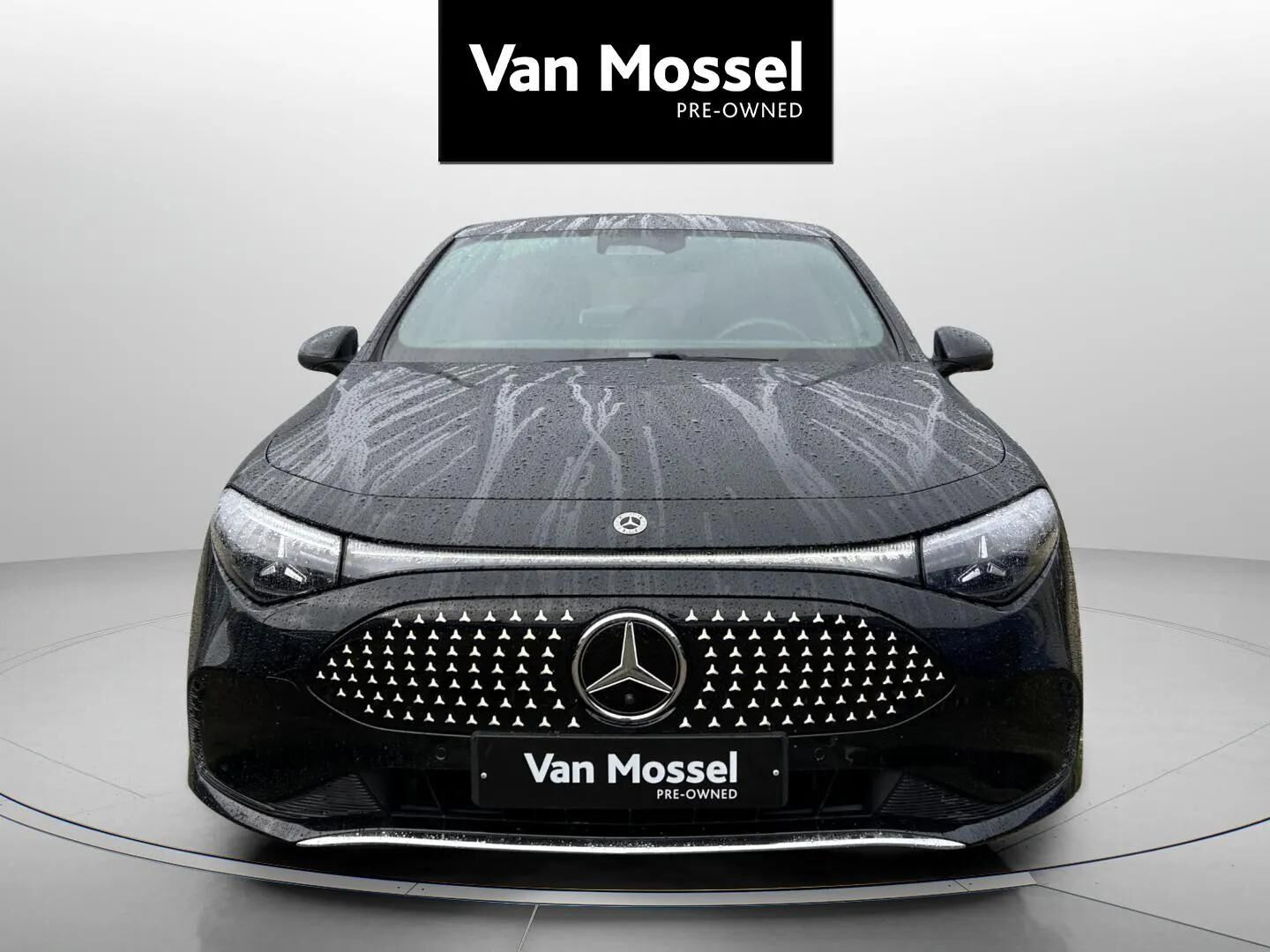 Sort Mercedes CLA250+ fra 2025