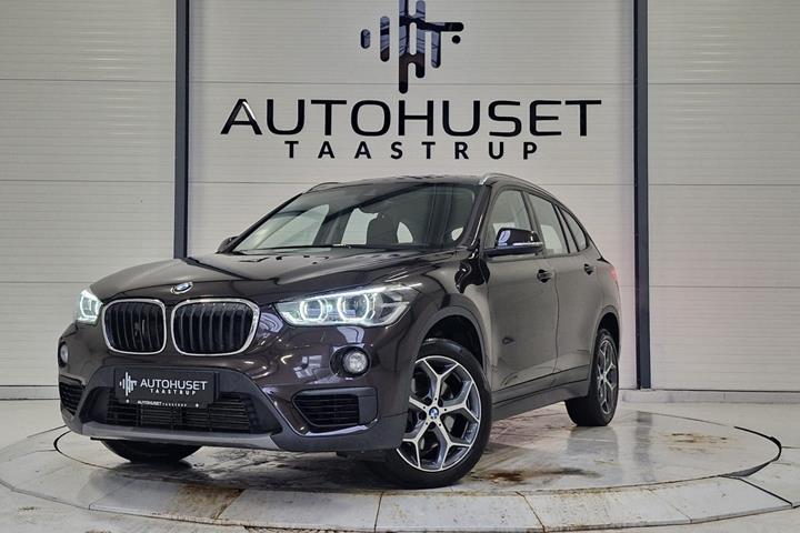 Brun BMW X1 fra 2018