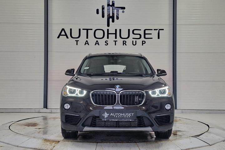 Brun BMW X1 fra 2018