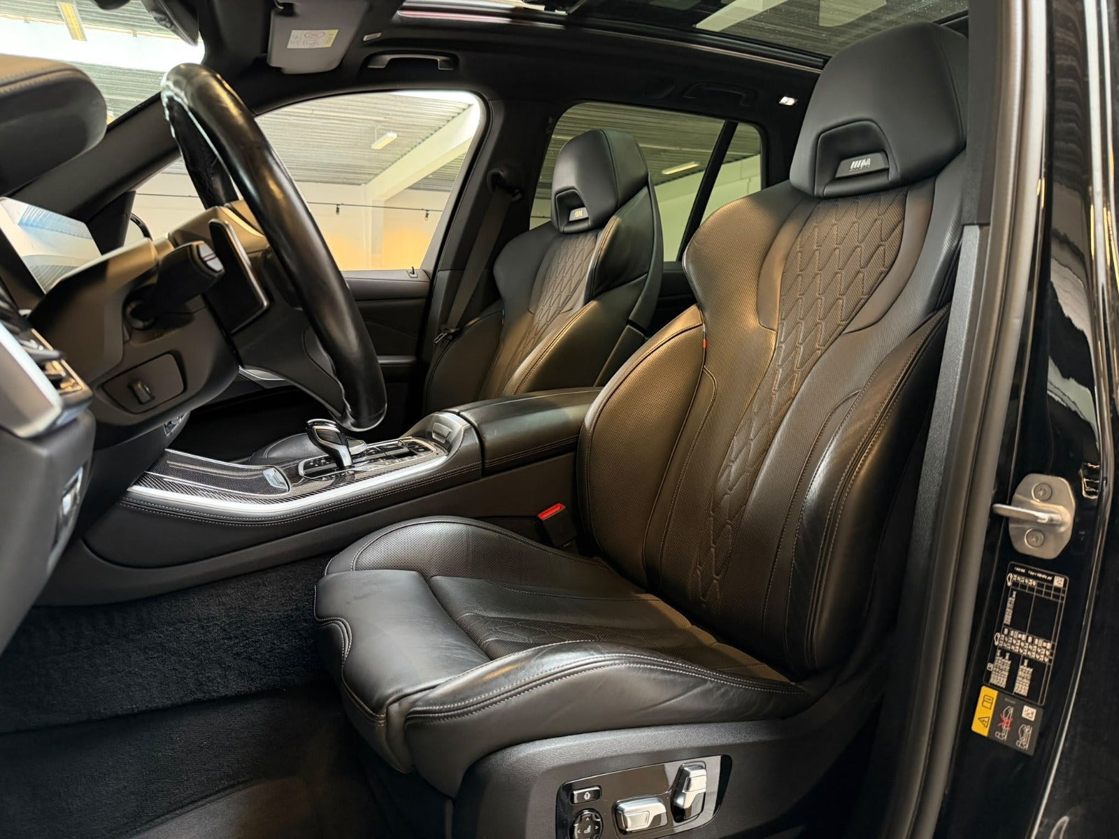 Sort BMW X5 fra 2022