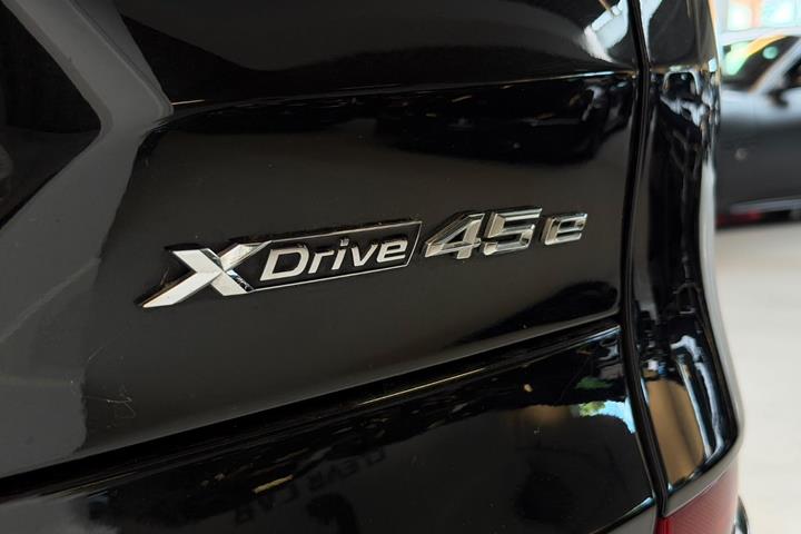 Sort BMW X5 fra 2022