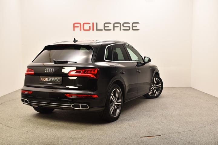 Sort Audi Q5 fra 2020