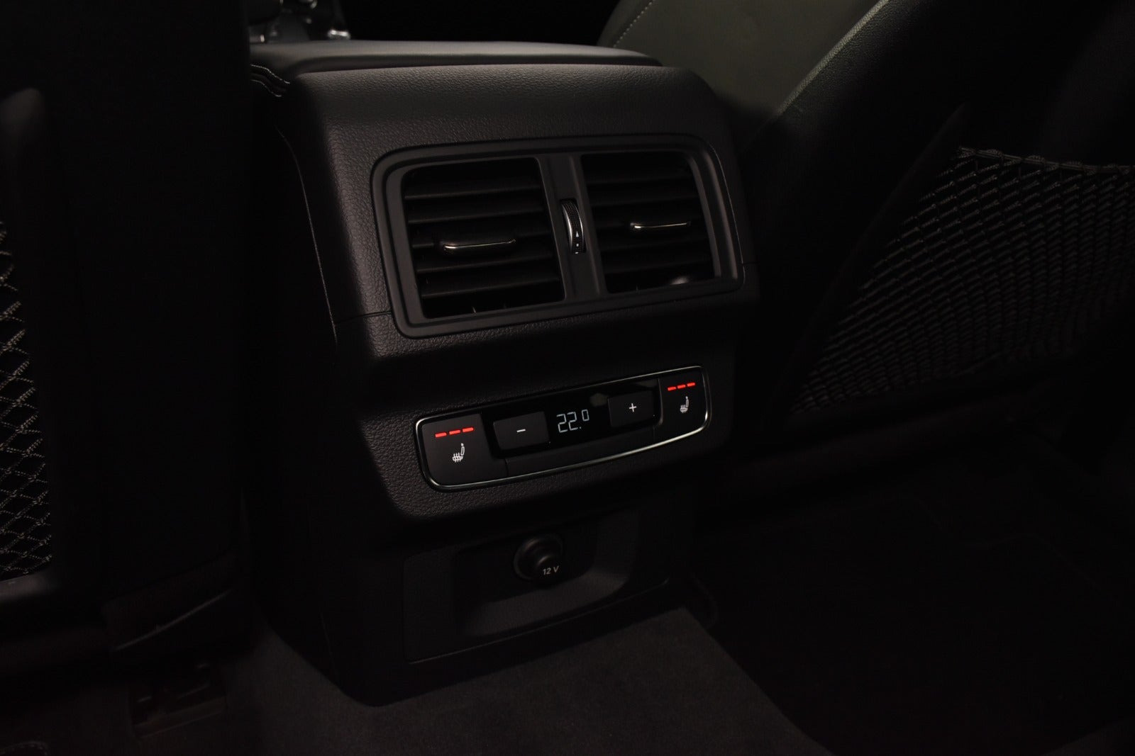 Sort Audi Q5 fra 2020
