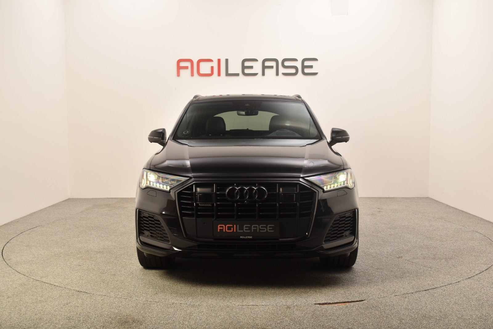 Sort Audi Q7 fra 2021