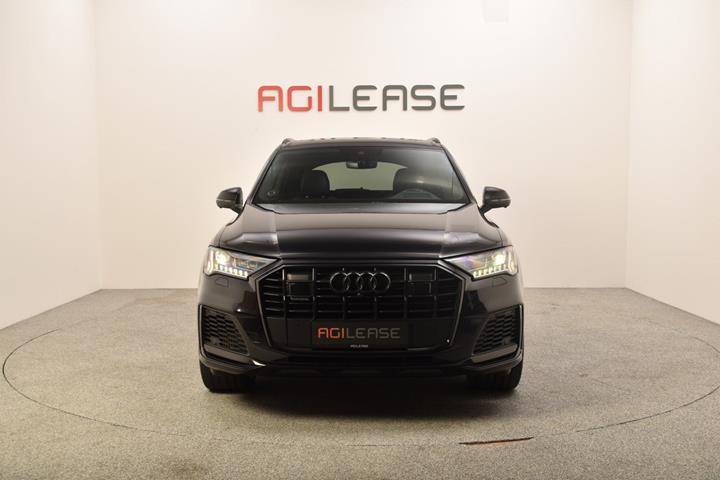 Sort Audi Q7 fra 2021