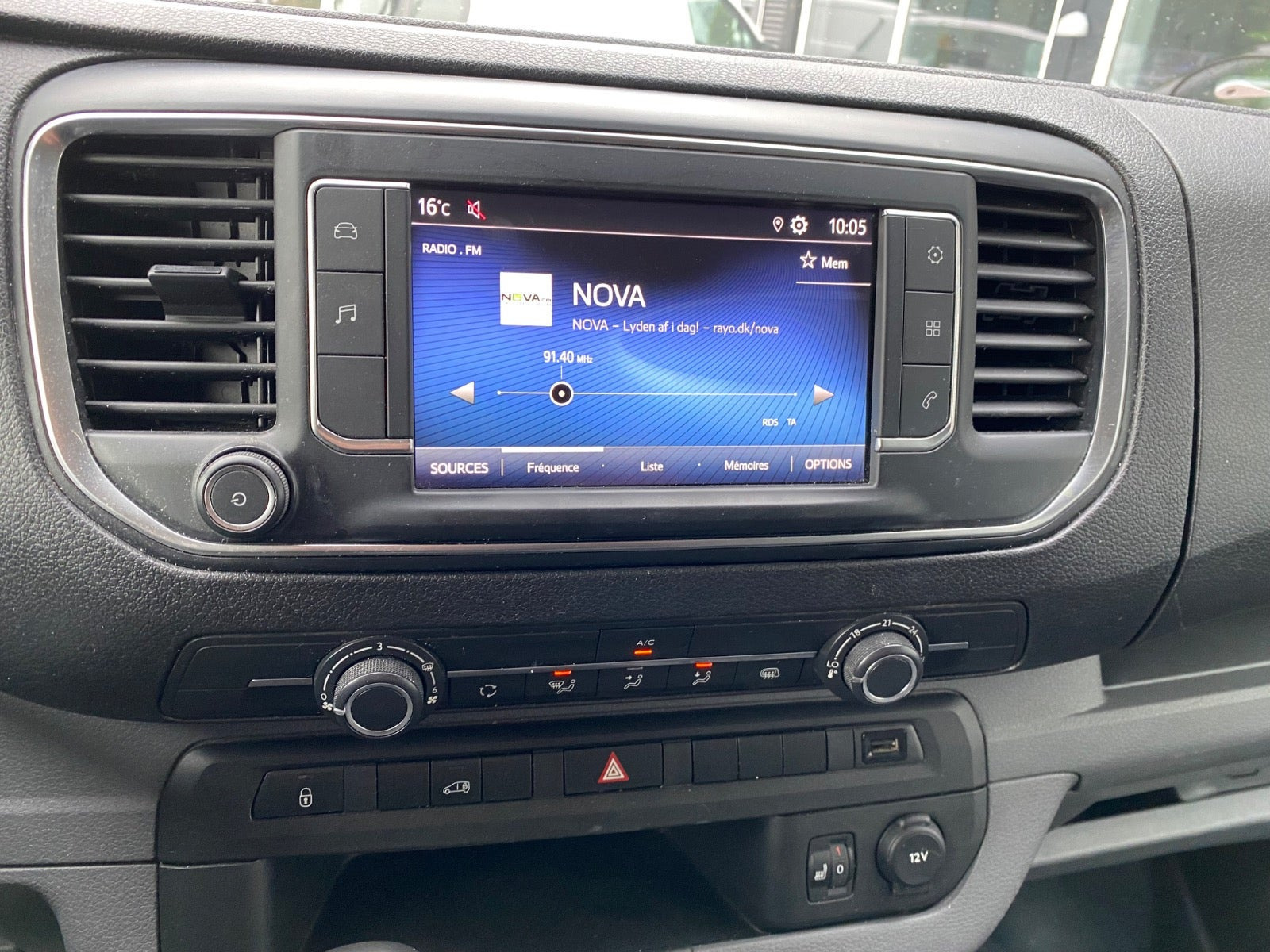 Hvid Toyota ProAce fra 2021