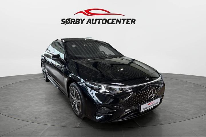 Sort Mercedes CLA250+ fra 2026