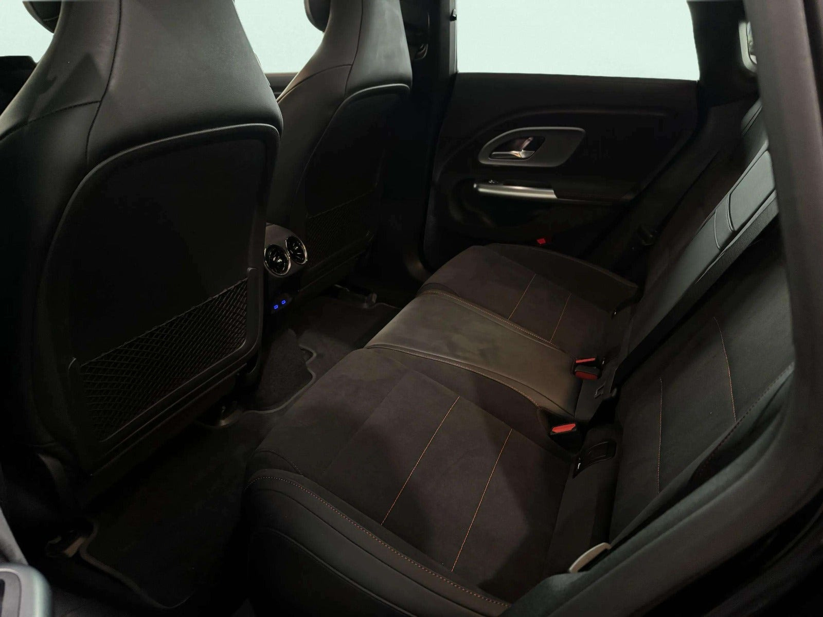 Sort Mercedes CLA250+ fra 2026