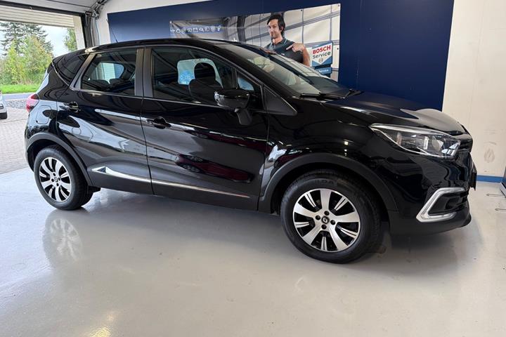 Sort Renault Captur fra 2018