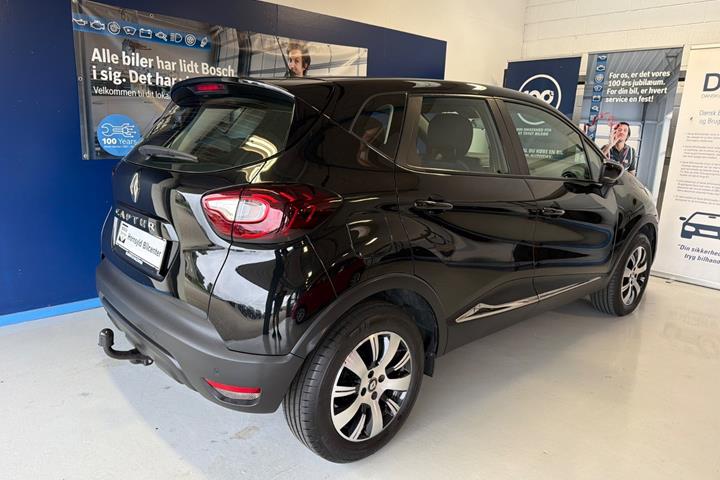 Sort Renault Captur fra 2018