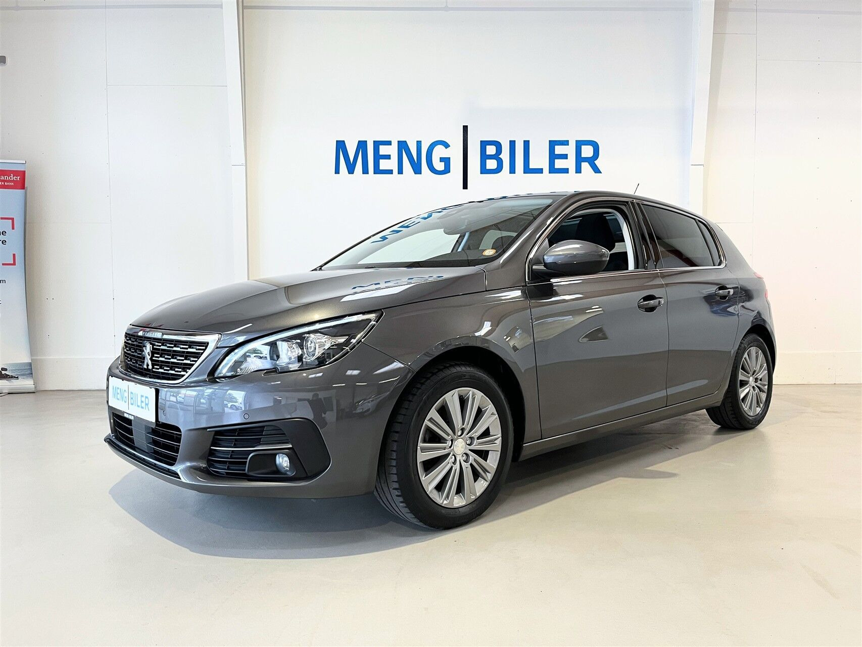 Sort Peugeot 308 fra 2018