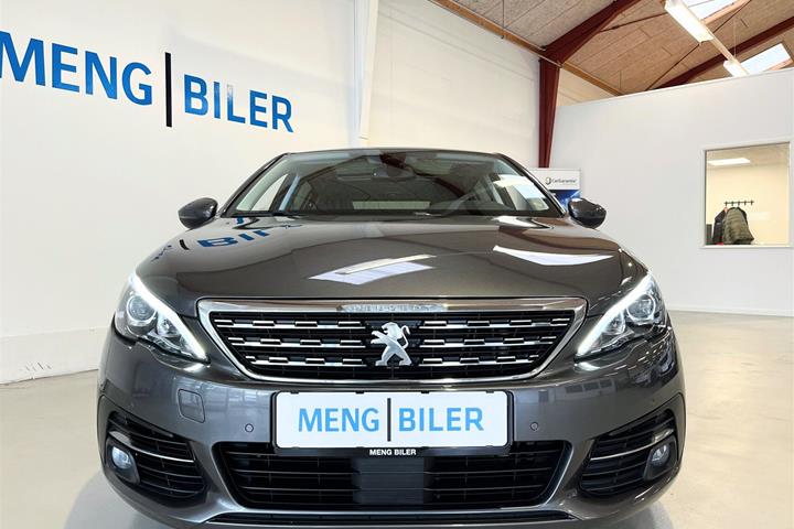 Sort Peugeot 308 fra 2018