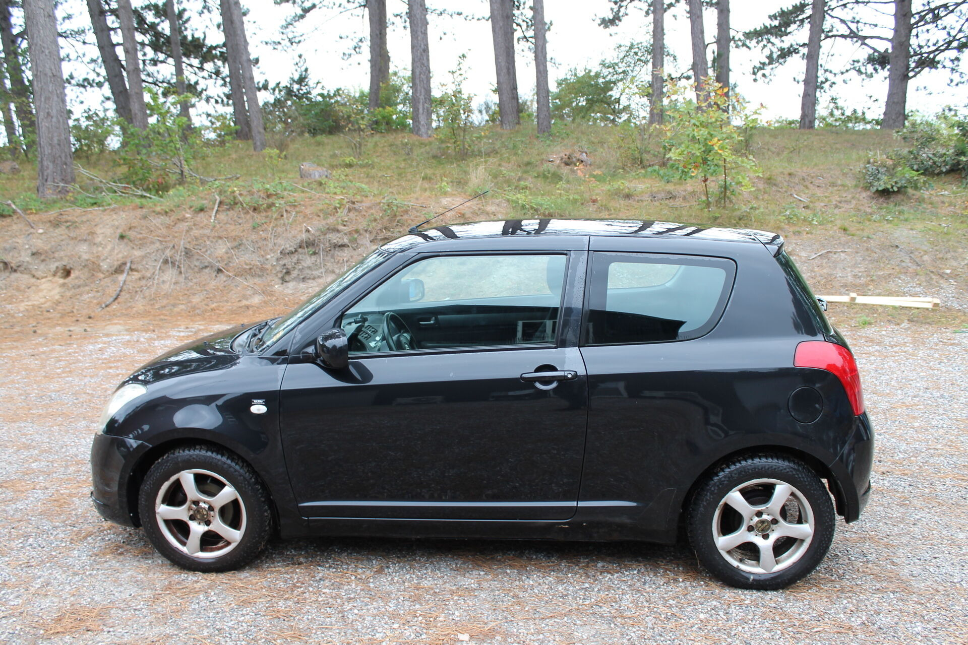 Sort Suzuki Swift fra 2007