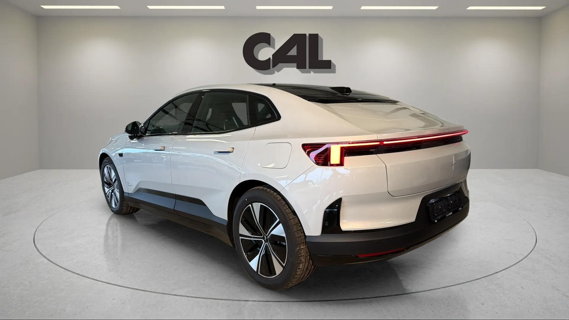 undefined Polestar 4 fra 2026