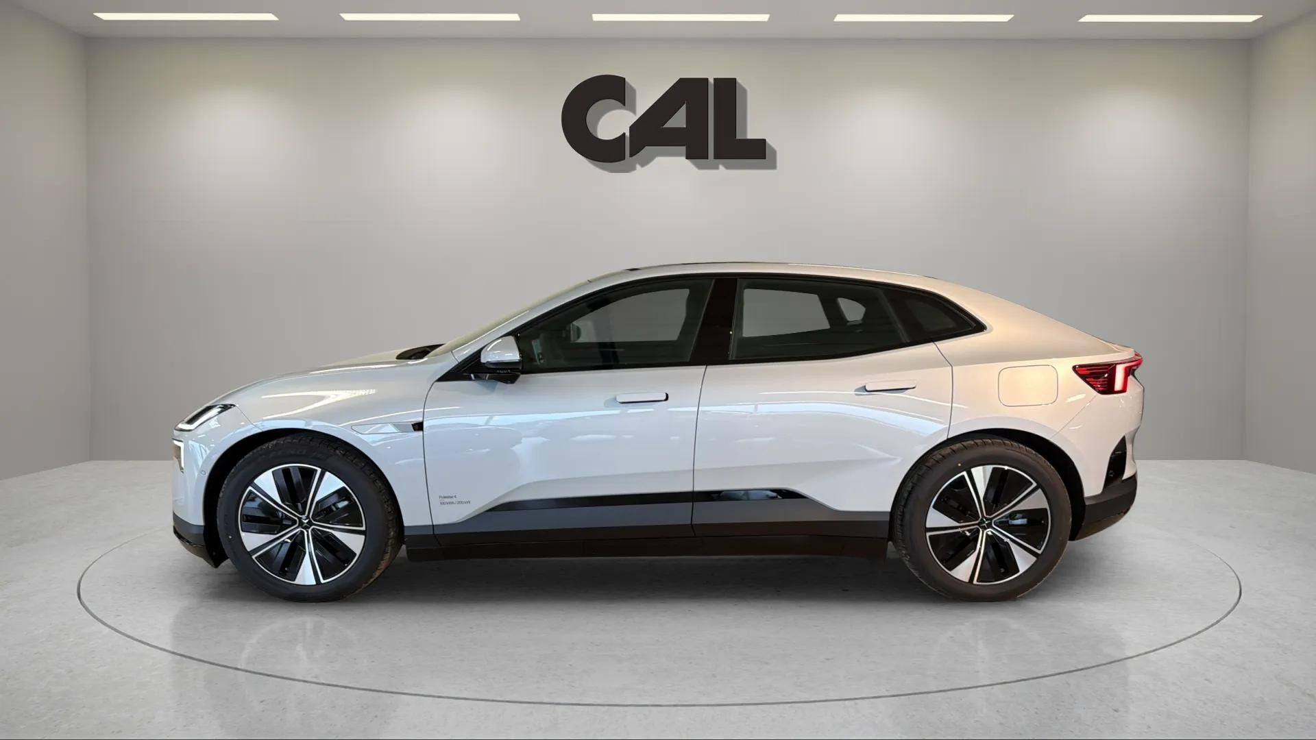 undefined Polestar 4 fra 2026