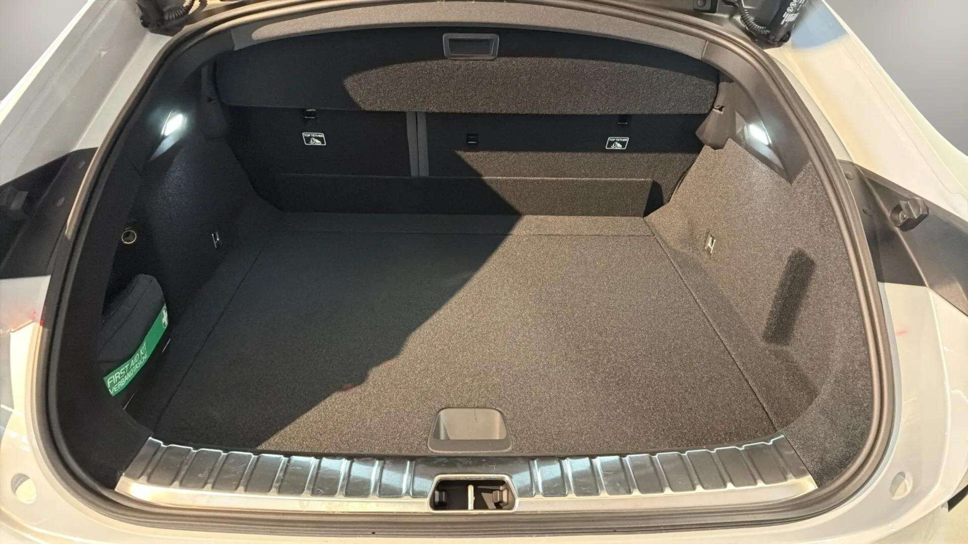 undefined Polestar 4 fra 2026
