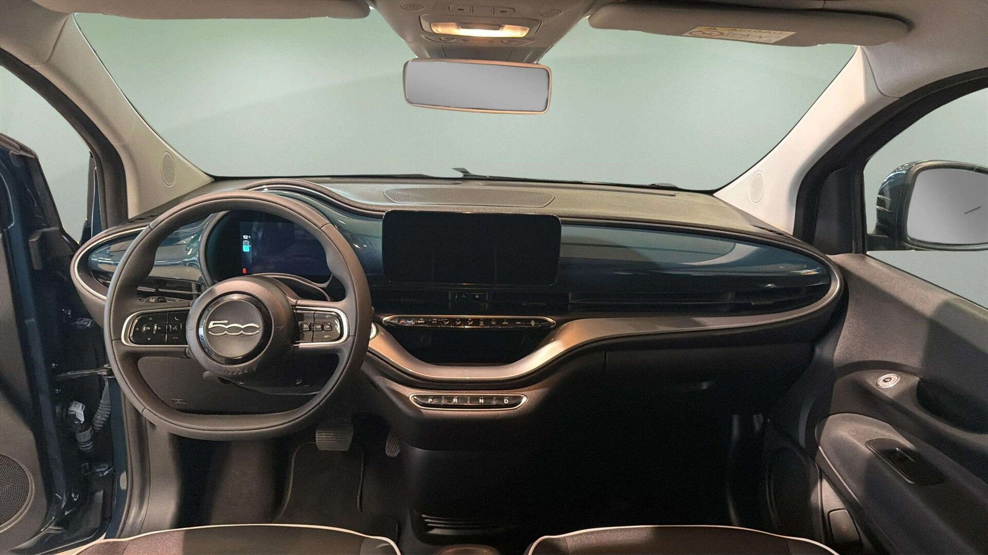 Grøn Fiat 500e fra 2023