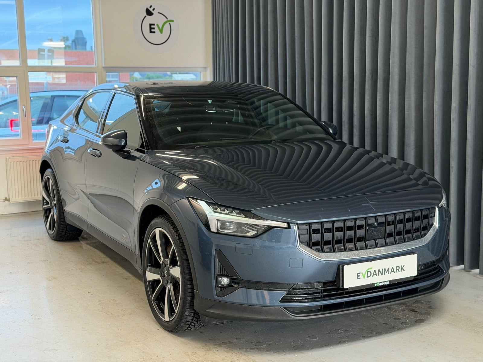 Polestar 2 Long Range AWD