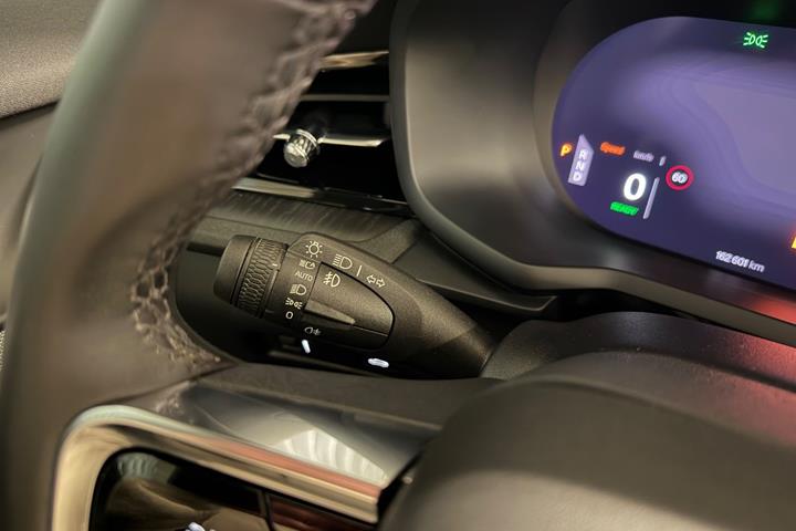 Sort Polestar 2 fra 2022