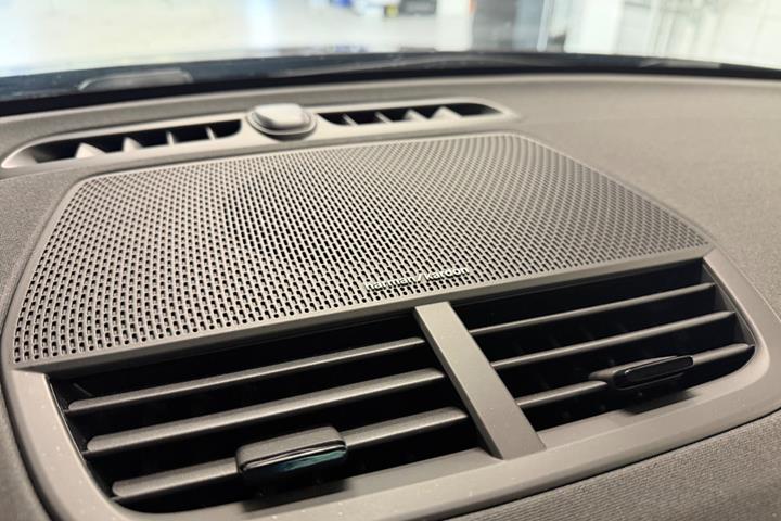 Sort Polestar 2 fra 2022