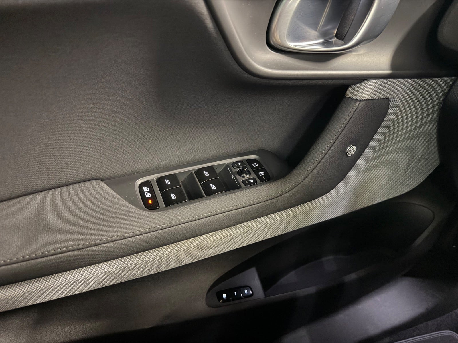 Sort Polestar 2 fra 2022