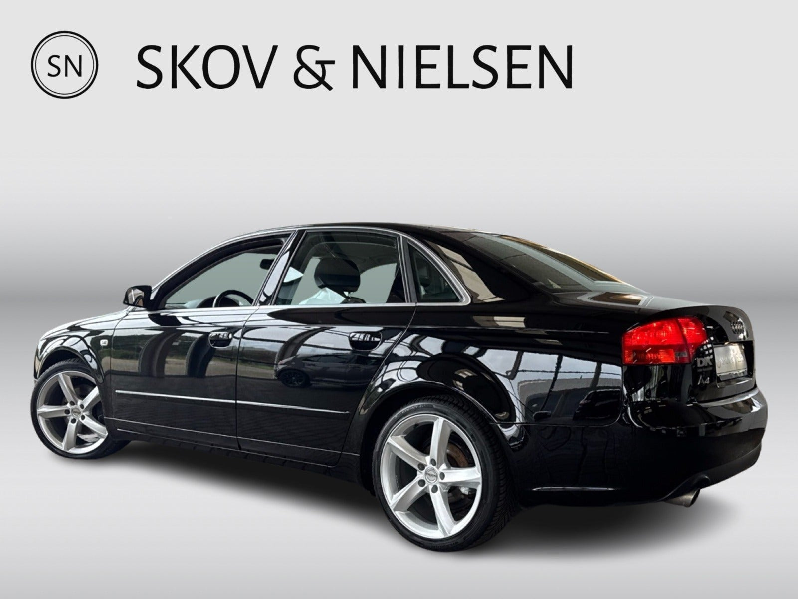 Sort Audi A4 fra 2005