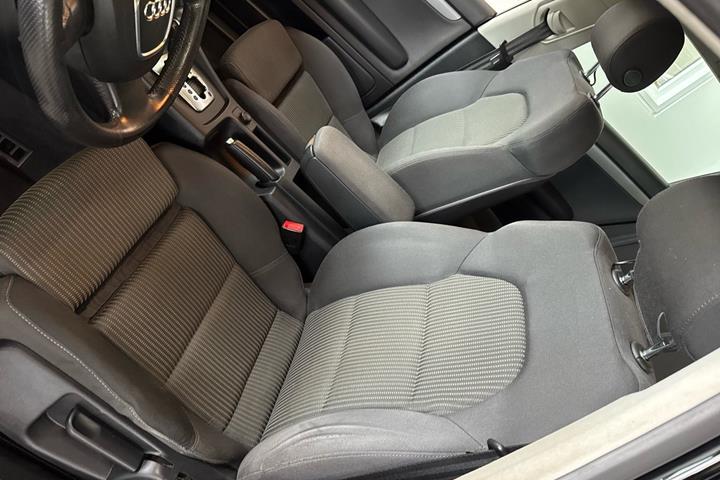 Sort Audi A4 fra 2005